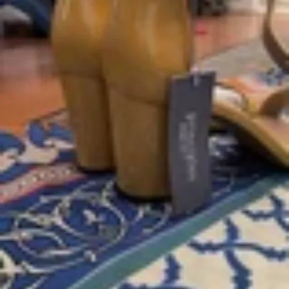 Sandals - Picture 5 of 5